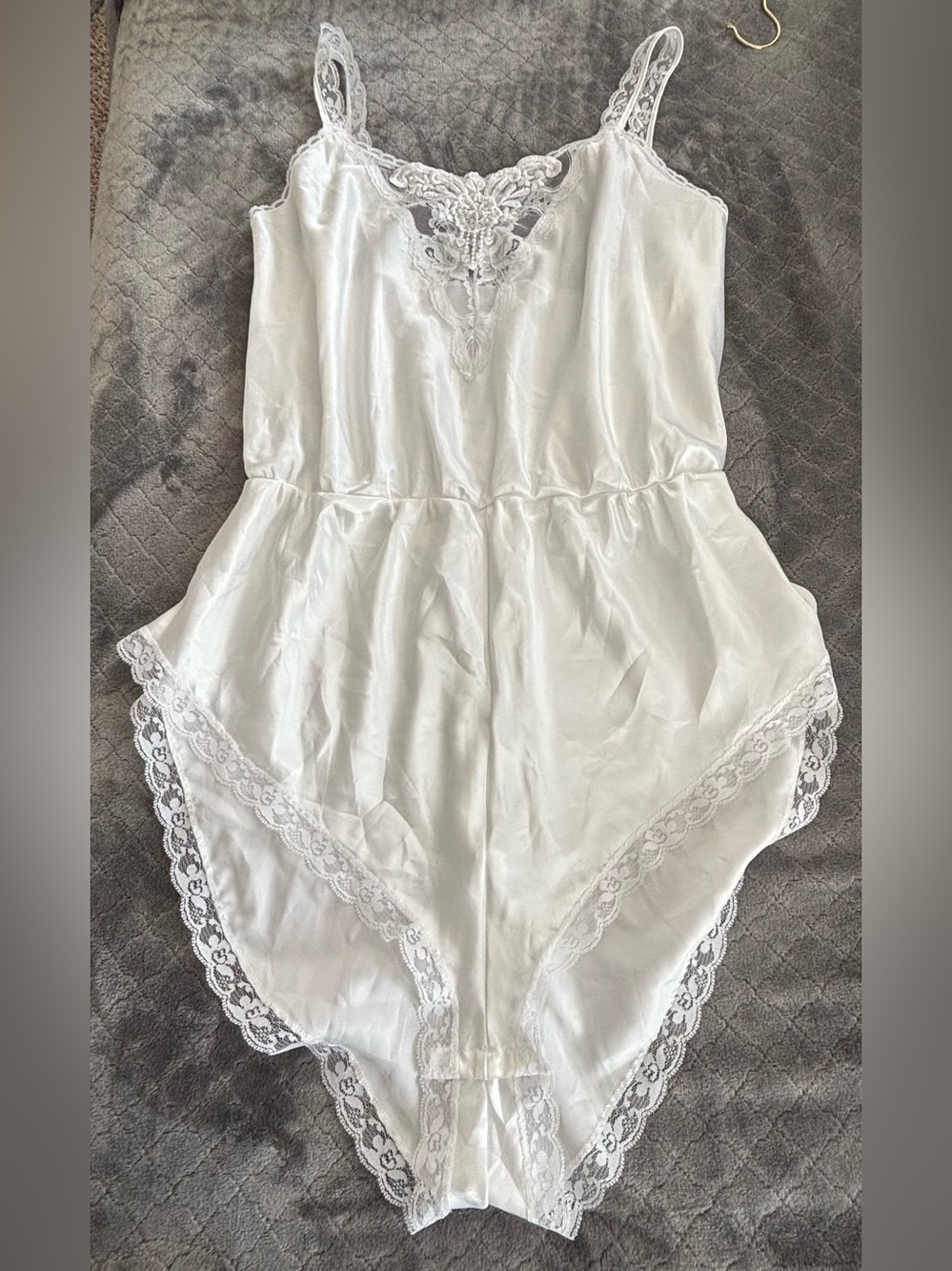Elegant White Lace-Trim Chemise Bodysuit Teddy